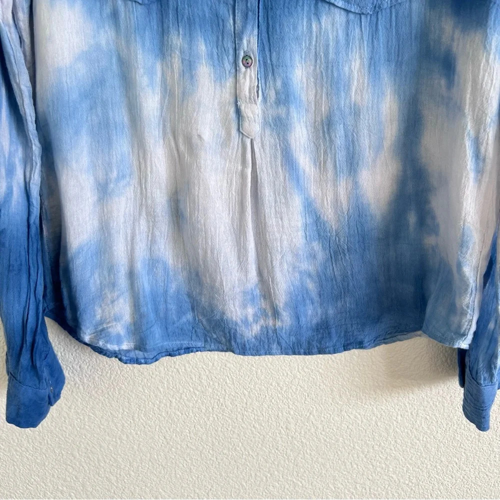 Honorine‎ Tie-Dye Print V-Neck Blouse Blue - Picture 3 of 10